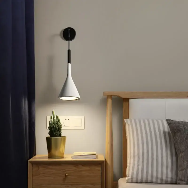 Modern resin wall light for interior decoration Bon Marché