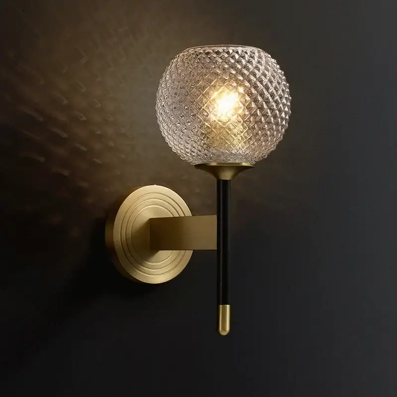 Decorative nordic wall light for a modern and elegant interior Commander Vite