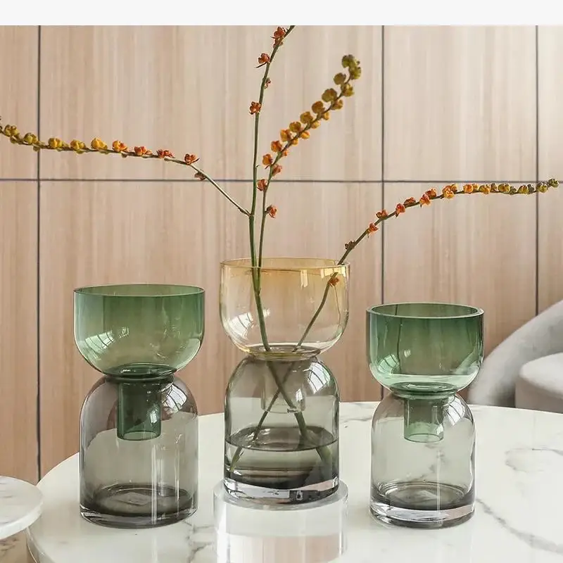 Two-tone glass vase for elegant floral decoration Jusqu'à Épuisement Des Stocks