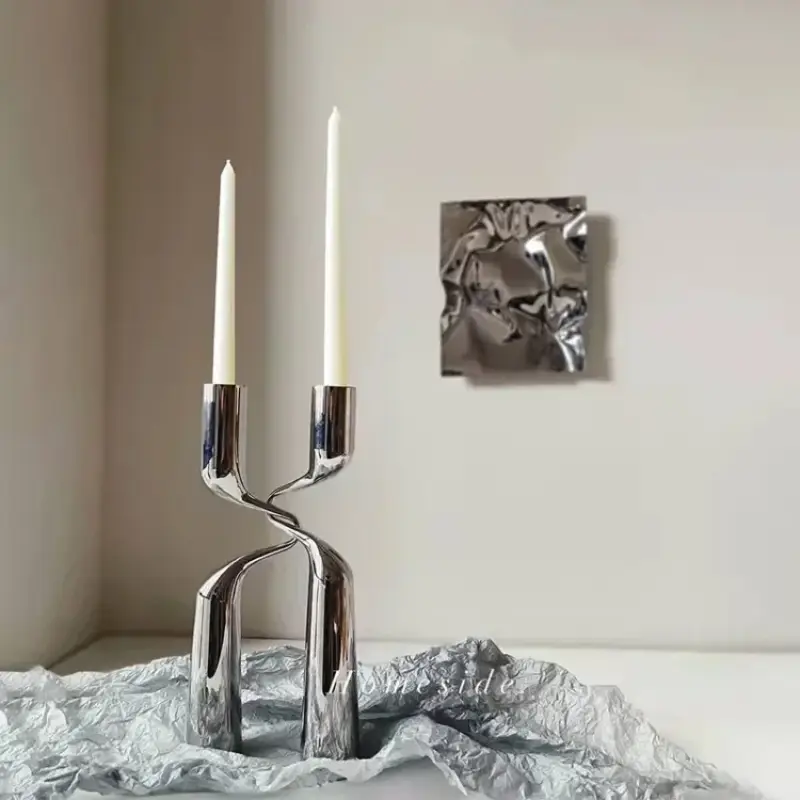 Jusqu'à Épuisement Des Stocks Luxury silver metal double-headed decorative candelabra