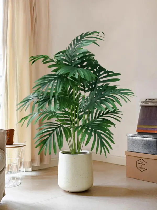 Artificial tropical palm tree in plastic for indoor decoration Vente Flash