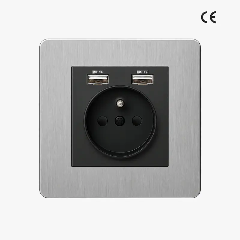 Light grey brushed steel electrical socket with double usb and roun... Populaire