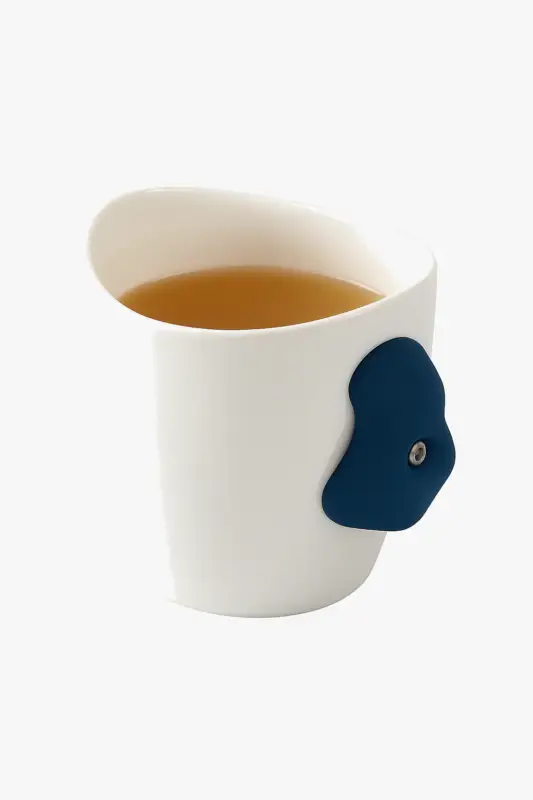 Promotion Saisonnière Creative modern ceramic mug with climbing handle