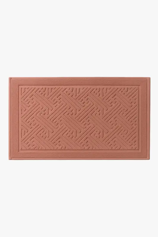 Cotton bath mat with modern cartoon pattern Must-Have