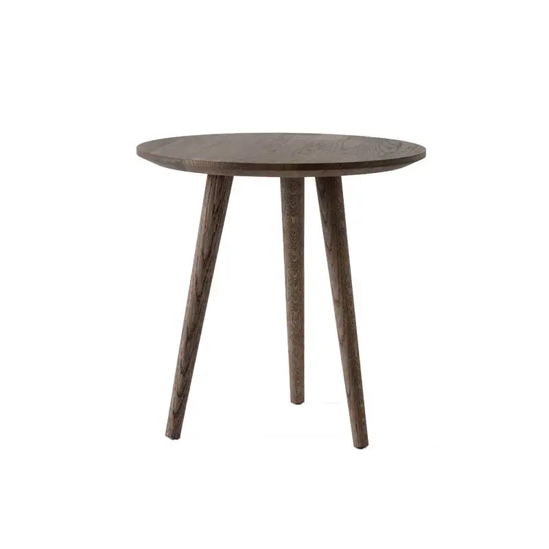 Commander Maintenant Side Table IN BETWEEN SK13 Smoked oakAND TRADITION