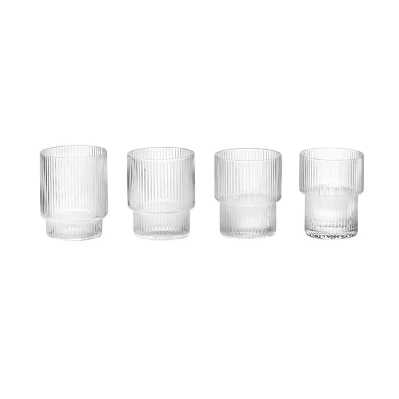 Bon Marché Carafe & verre Set de 4 verres RIPPLE TransparentFERM LIVING
